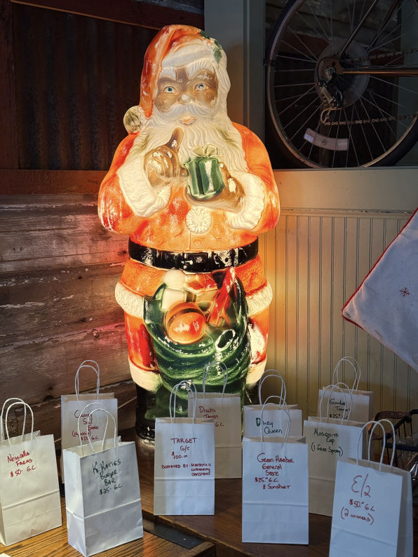Marshfield Community Christmas - Christmas In July